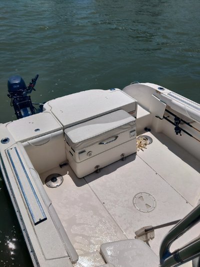 2011 Striper 2301 WA 24 ft | Gasoline