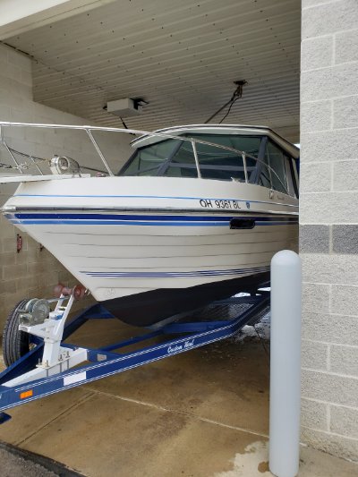 1994 Thompson Fisherman 240 HT 24 ft