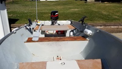 2001 Lund WC-14 Adventure 14 ft | Gasoline