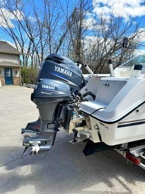 2004 Cobia 215 DC 22 ft | Lake Erie