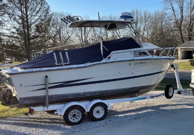 1989 Hydra Sport 22Wa 22 ft | Walleye, Bass, Trout, Salmon Fishing Boat